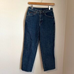 Vintage Lee Women’s High Rise 90s Medium Wash Straight Denim Raw Hem Jeans, Sz 8